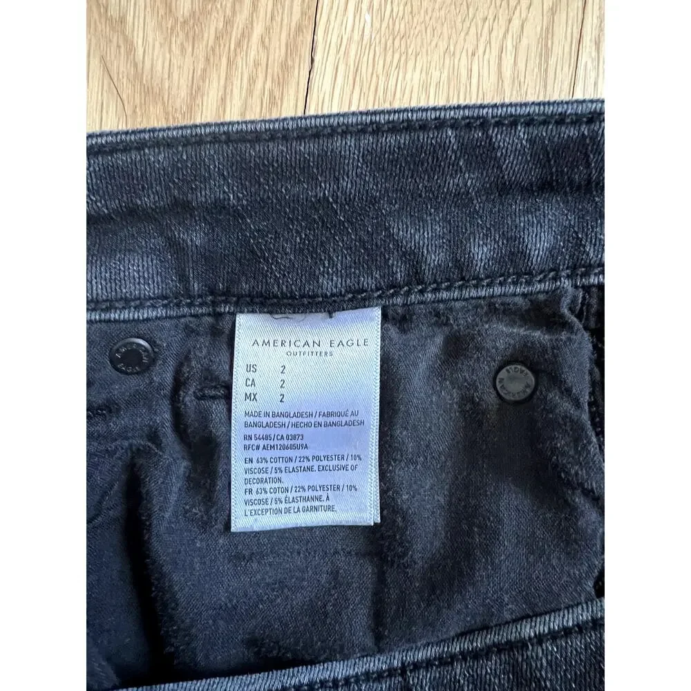 American Eagle Outfitters Black Denim Jean Cutoff Shorts Raw Hem Teen (size 2)